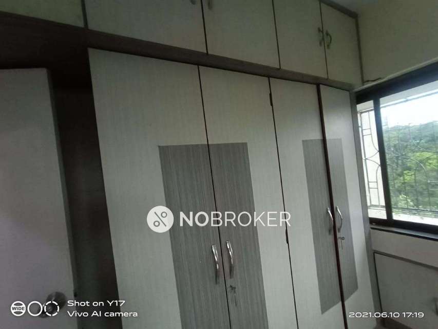 2 BHK Flat In Manisha Purti Chs For Sale  In Goregaon West