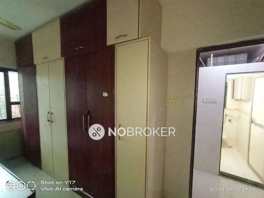 2 BHK Flat In Manisha Purti Chs For Sale  In Goregaon West