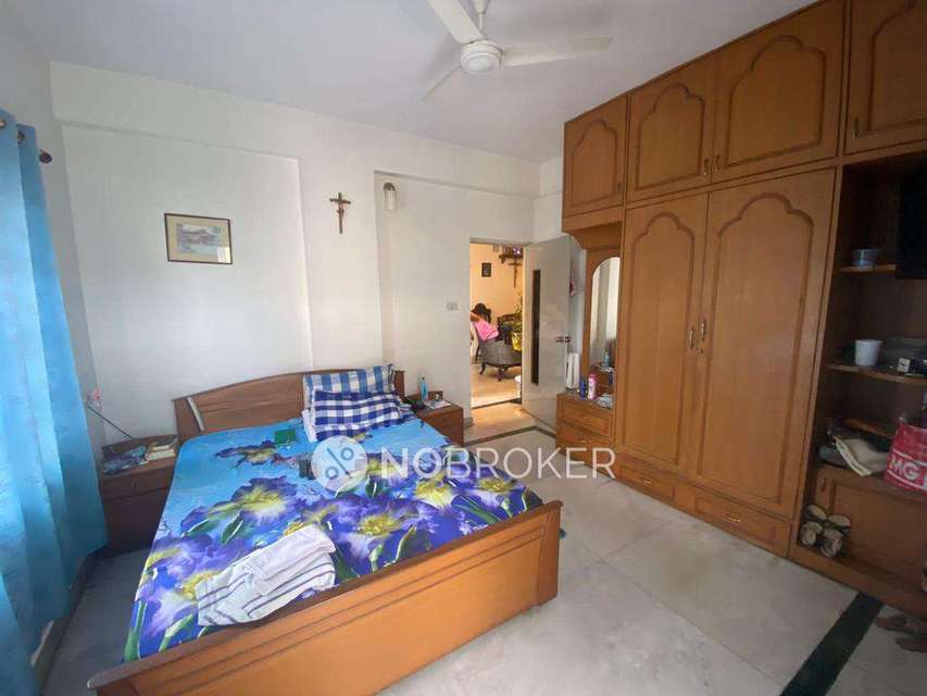 3 BHK Flat In Rose Dale Apartment For Sale  In Halasuru