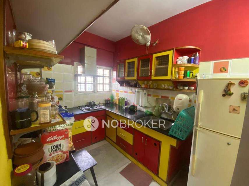 3 BHK Flat In Rose Dale Apartment For Sale  In Halasuru