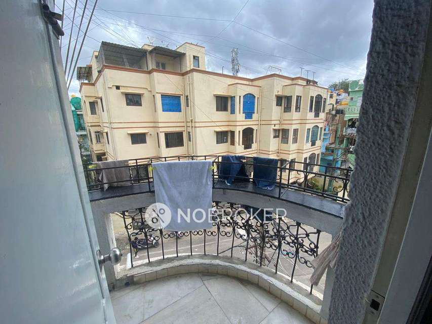 3 BHK Flat In Rose Dale Apartment For Sale  In Halasuru