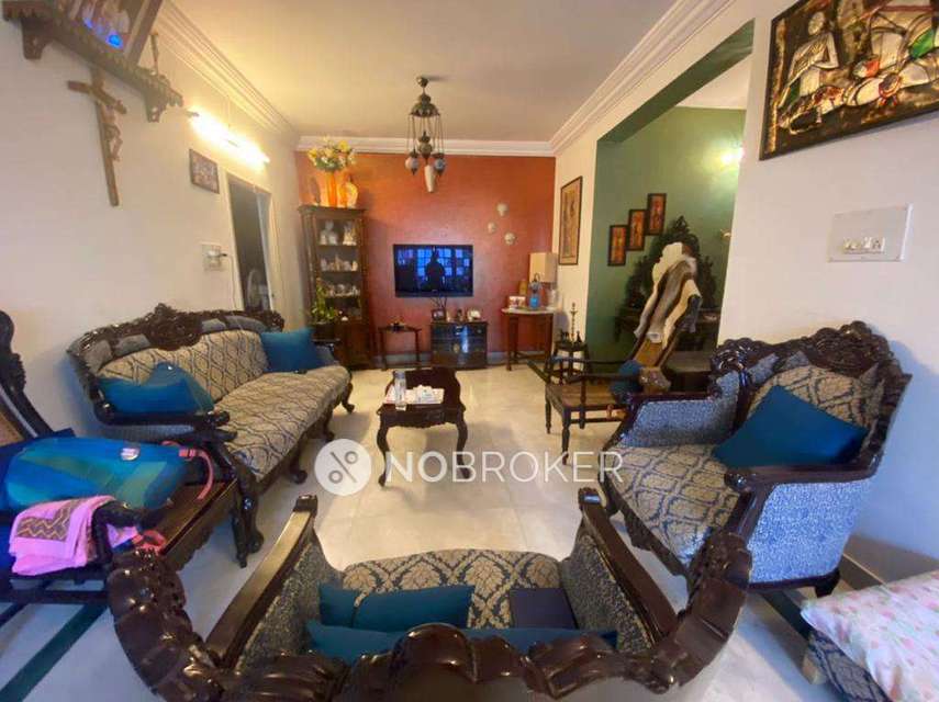 3 BHK Flat In Rose Dale Apartment For Sale  In Halasuru