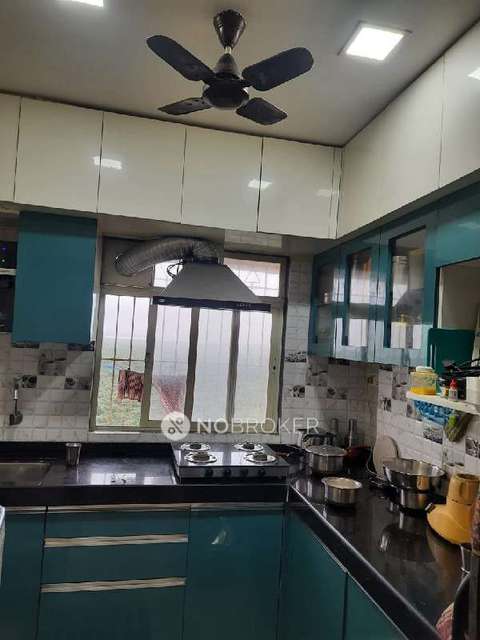 2 BHK Flat In Vaibhav Green Vista For Sale  In Vikhroli East