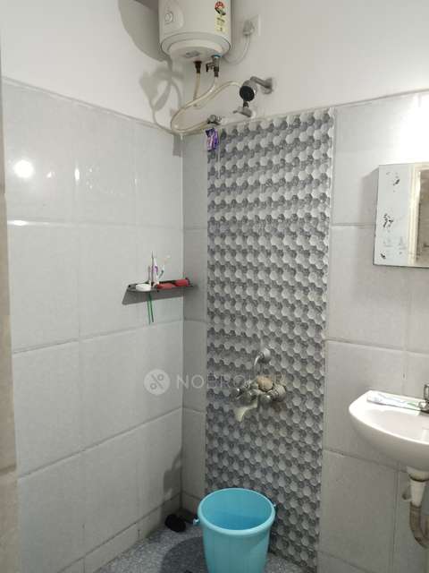 2 BHK Flat In R&s Gomathi Enclave For Sale  In Electronic City