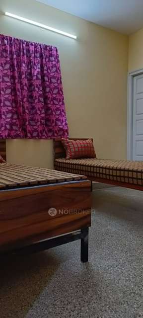 PG for Girls in Tippasandra