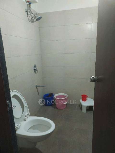 Shared Room for Female In 2 BHK  In Park District  In Hinjawadi