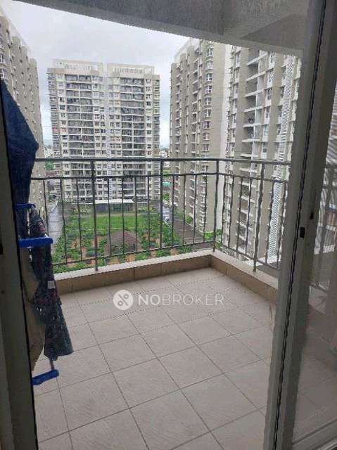 Shared Room for Female In 2 BHK  In Park District  In Hinjawadi