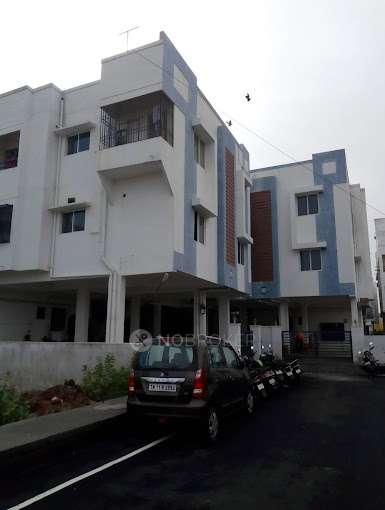 2 BHK Flat In Pinnacle Apartments For Sale  In Tambaram