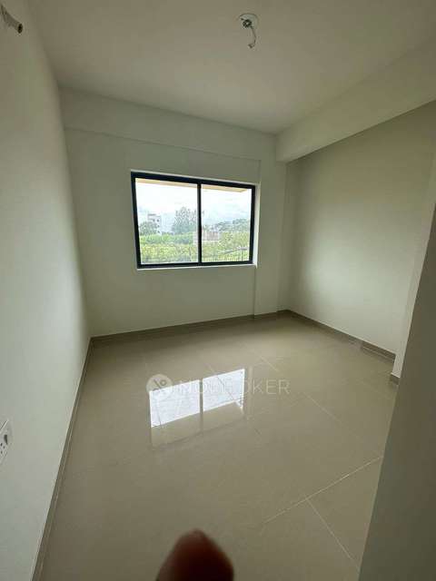 1 BHK Flat In Peninsula Address One Phase 4 for Rent  In Address One