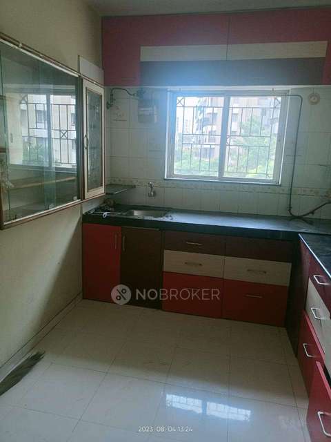 2 BHK Flat In Padmaja Park For Sale  In Bibwewadi