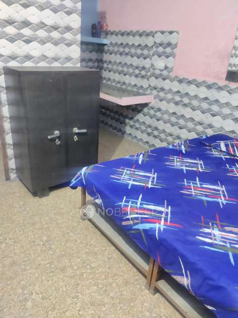 1 BHK House for Rent  In  Sector 20