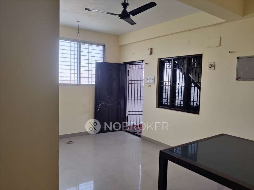 2 BHK Flat In Standalone Building  for Rent  In Choolaimedu