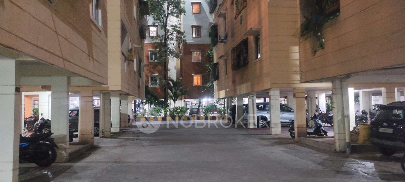 2 BHK Flat In Silver Springs Apartments For Sale  In Quthbullapur