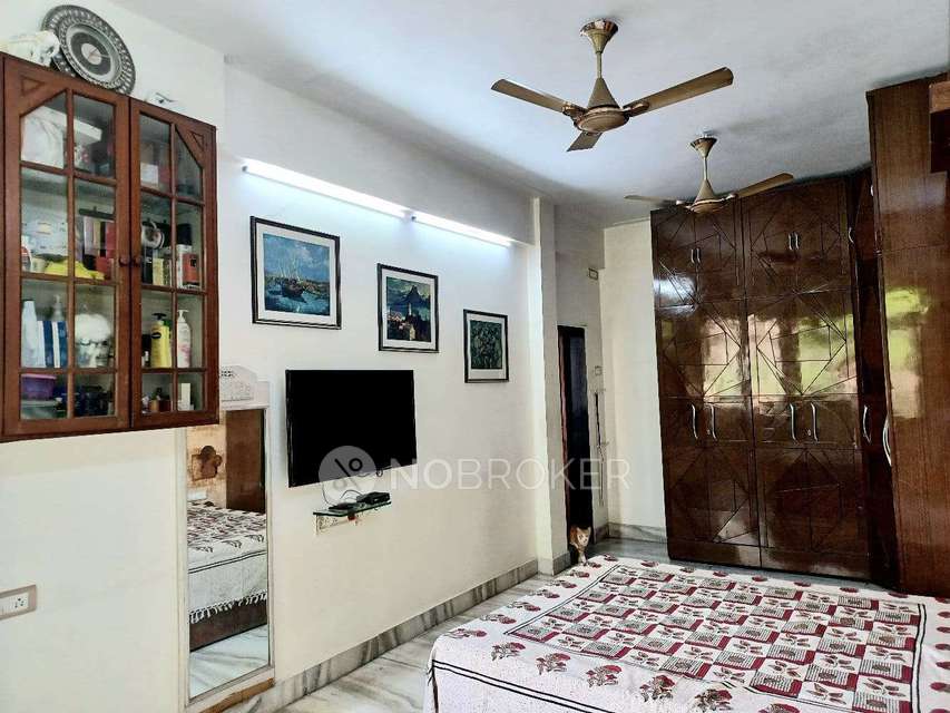 4 BHK Flat In La Rose Chs For Sale  In Mahim