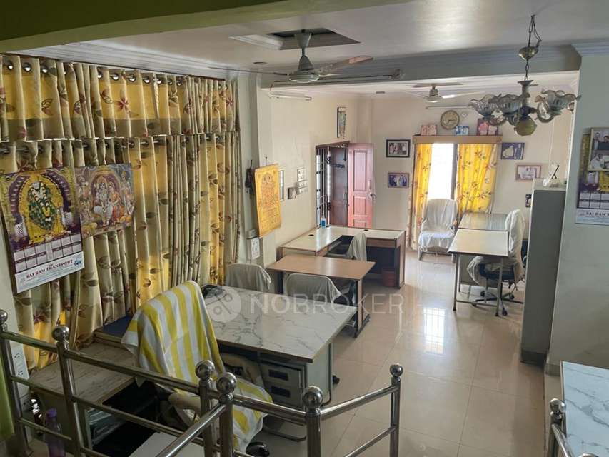 2 BHK Flat In Swathi Complex For Sale  In Moosarambagh