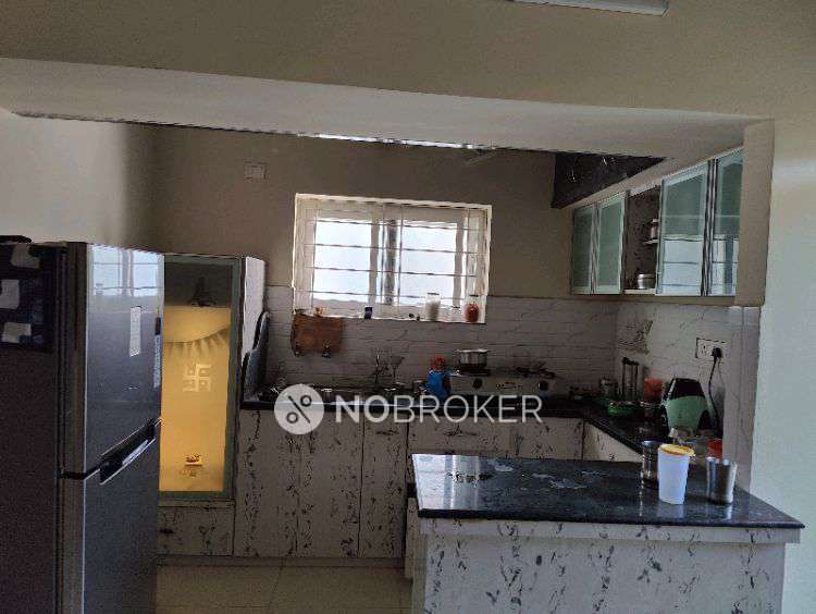 2 BHK Flat In Sri Srinivasa Nivas Kothapet For Sale  In Kothapet