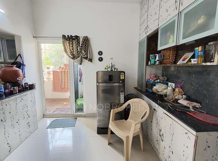 2 BHK Flat In Sri Srinivasa Nivas Kothapet For Sale  In Kothapet