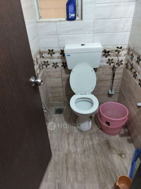 2 BHK Flat In Mantra Essence for Rent  In Undri 