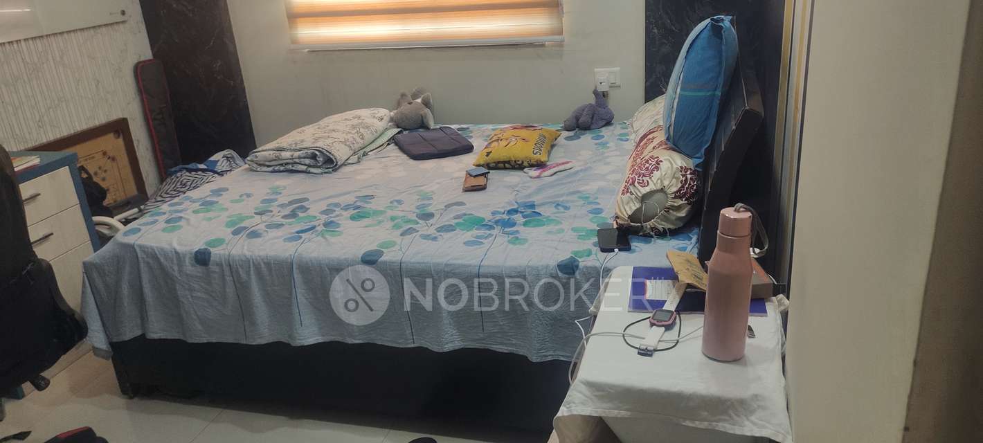 2 BHK Flat In Saritha Splendor for Rent  In Hoodi