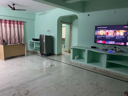 Single Room for Female In 3 BHK  In Akruti Annex,czech  In Sanath Nagar