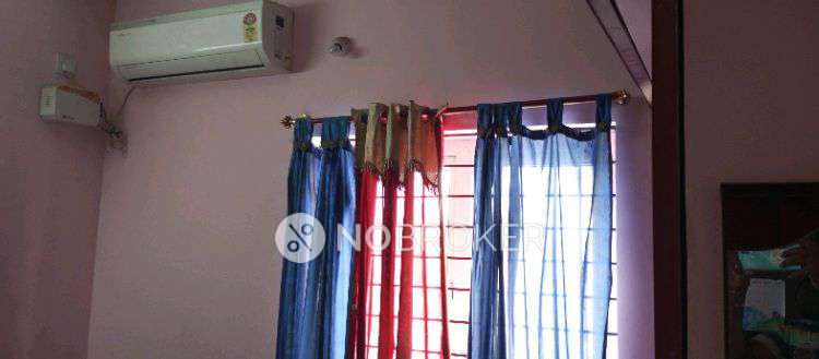 1 BHK Flat In Mhc Blossoms For Sale  In Mudichur