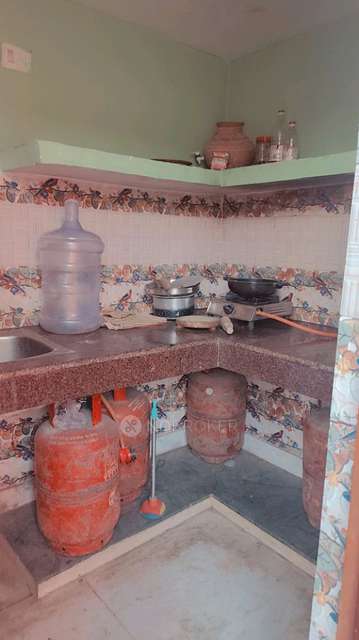 1 RK House for Rent  In Aya Nagar Extension, Aya Nagar