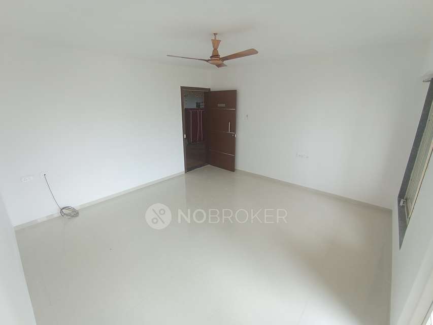 2 BHK Flat In Laxmi Emerald For Sale  In Lohegaon