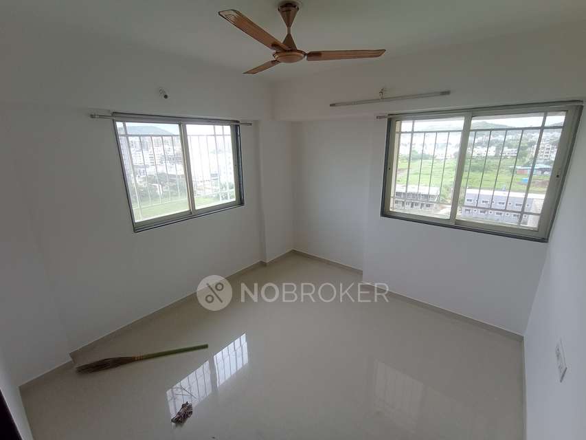 2 BHK Flat In Laxmi Emerald For Sale  In Lohegaon