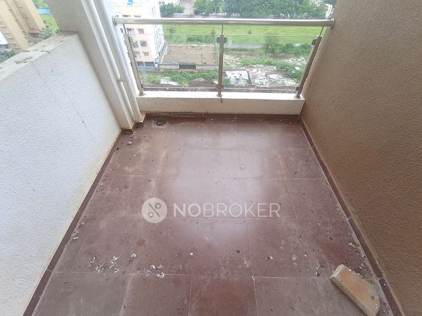 2 BHK Flat In Laxmi Emerald For Sale  In Lohegaon