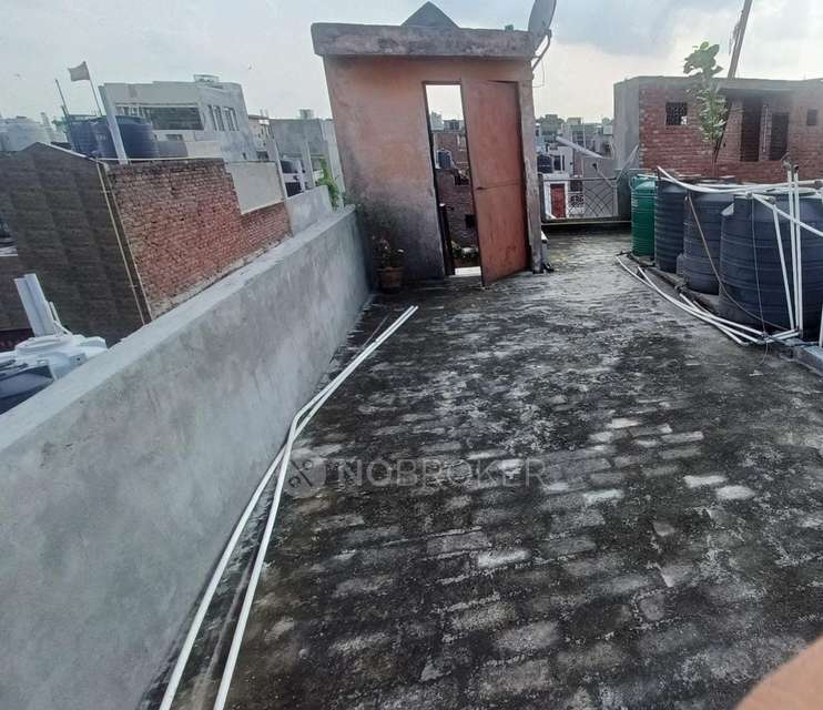 2 BHK Flat For Sale  In Shahdara