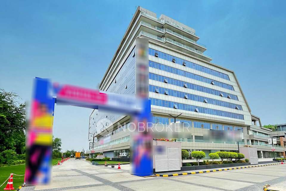 Shop in Sector102a, Delhi for Rent 