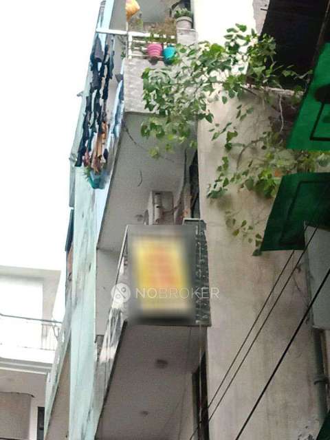 2 BHK Flat In Wz-25 for Rent  In Shadipur Metro Station