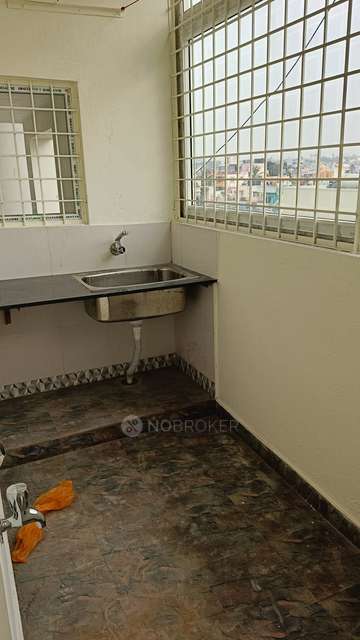 1 BHK Flat In Standalonebuilding for Rent  In Thyagaraja Nagar