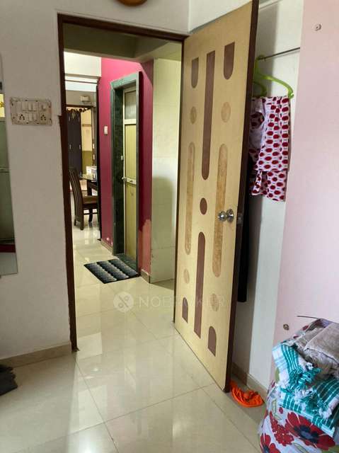 2 BHK Flat In Mahakaleshwar Society, Dahisar West For Sale  In Dahisar West