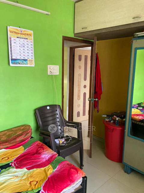 2 BHK Flat In Mahakaleshwar Society, Dahisar West For Sale  In Dahisar West