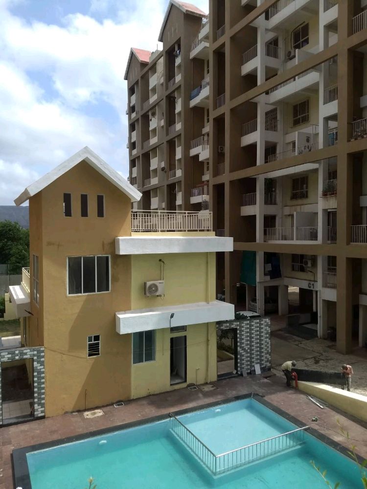 Vedant Kingston Serene