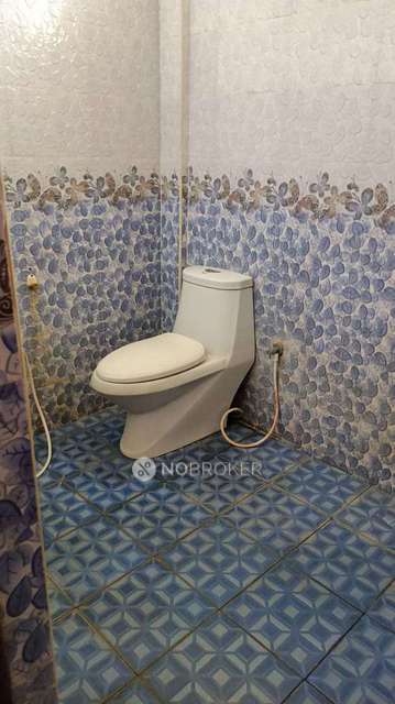 PG for Girls in Kelambakkam