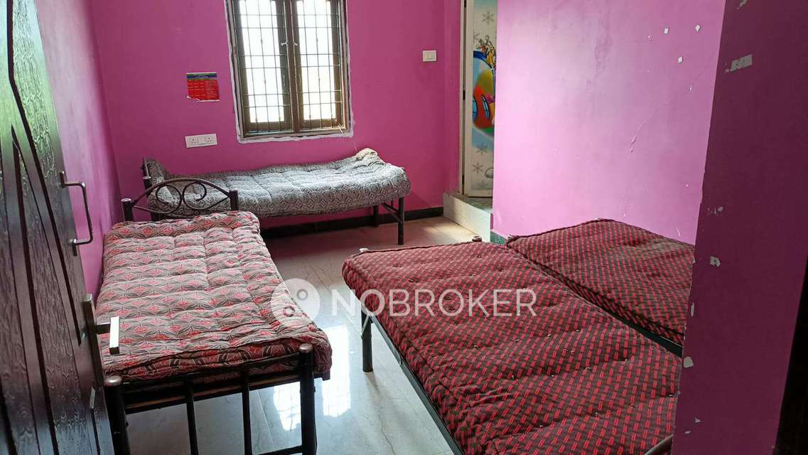 PG for Girls in Kelambakkam