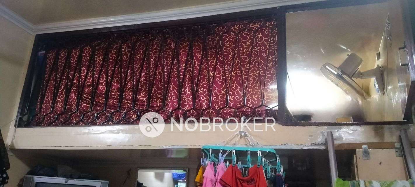 1 RK Flat In Noorani Building Madanpura For Sale  In Madanpura