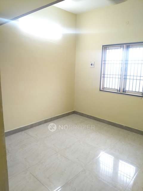 2 BHK Flat In Sri Sathya Narayana Apartments  For Sale  In Urappakkam