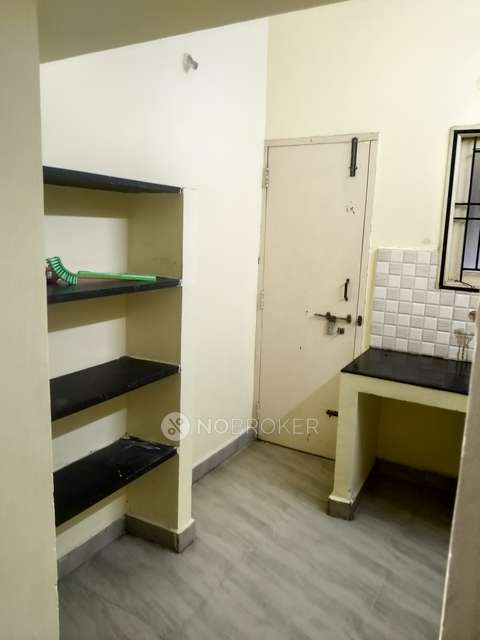 2 BHK Flat In Sri Sathya Narayana Apartments  For Sale  In Urappakkam