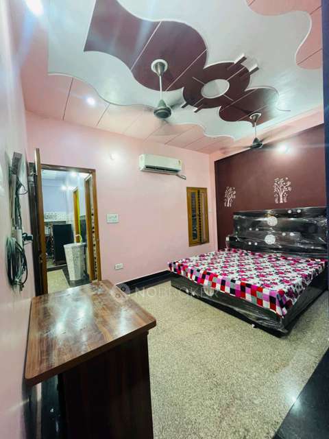 PG for Girls in Marium Nagar, Sewa Nagar