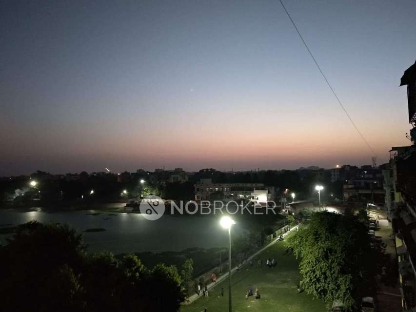 2 BHK Flat In Skyway Apartments For Sale  In Mehrauli