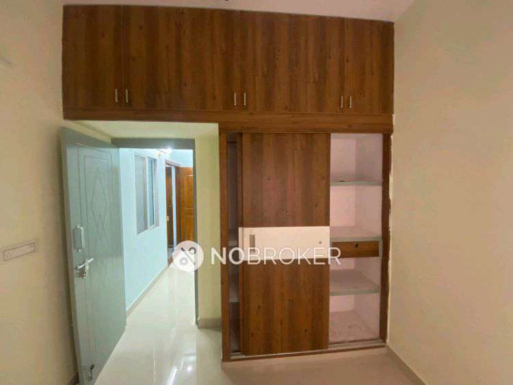 1 BHK Flat In Shariff Mansion for Rent  In Jayanagar