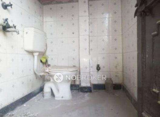 4 BHK Flat For Sale  In Shahdara