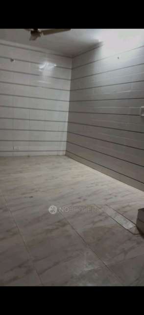 Godown/Warehouse in  Rama Krishna Puram, Delhi for Rent 