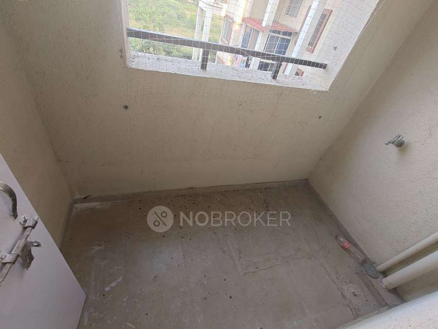 1 BHK Flat In Maple Woodz for Rent  In Wagholi