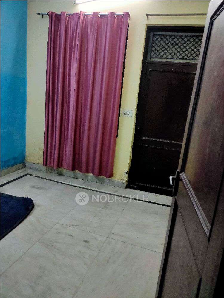 Standalone Building Burari Rent WITHOUT BROKERAGE Unfurnished 3 BHK
