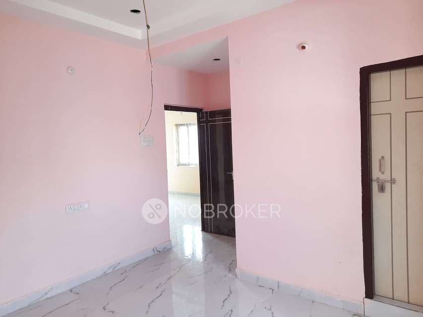 2 BHK Flat In Sai Sathya Apartments Kothapet For Sale  In Satya Nagar Colony