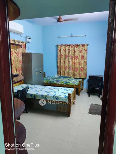 PG for Boys in Tharamani